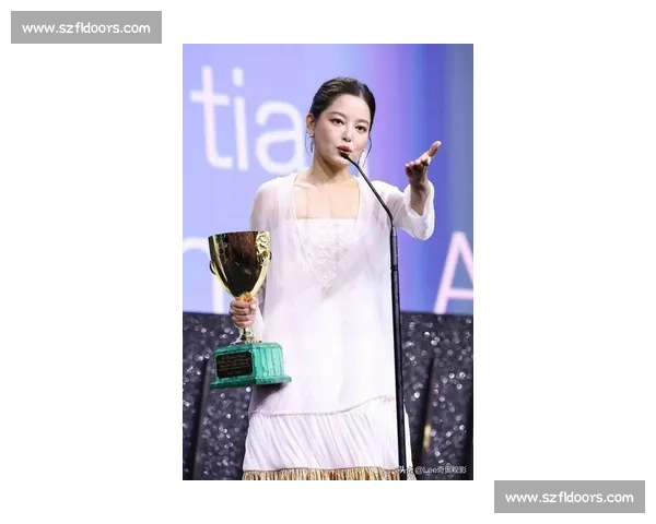 辛芷蕾威尼斯获奖：敢想敢做，让梦想照进现实